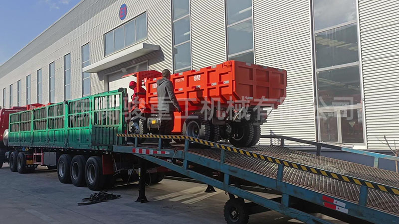 8吨井下自卸车矿车